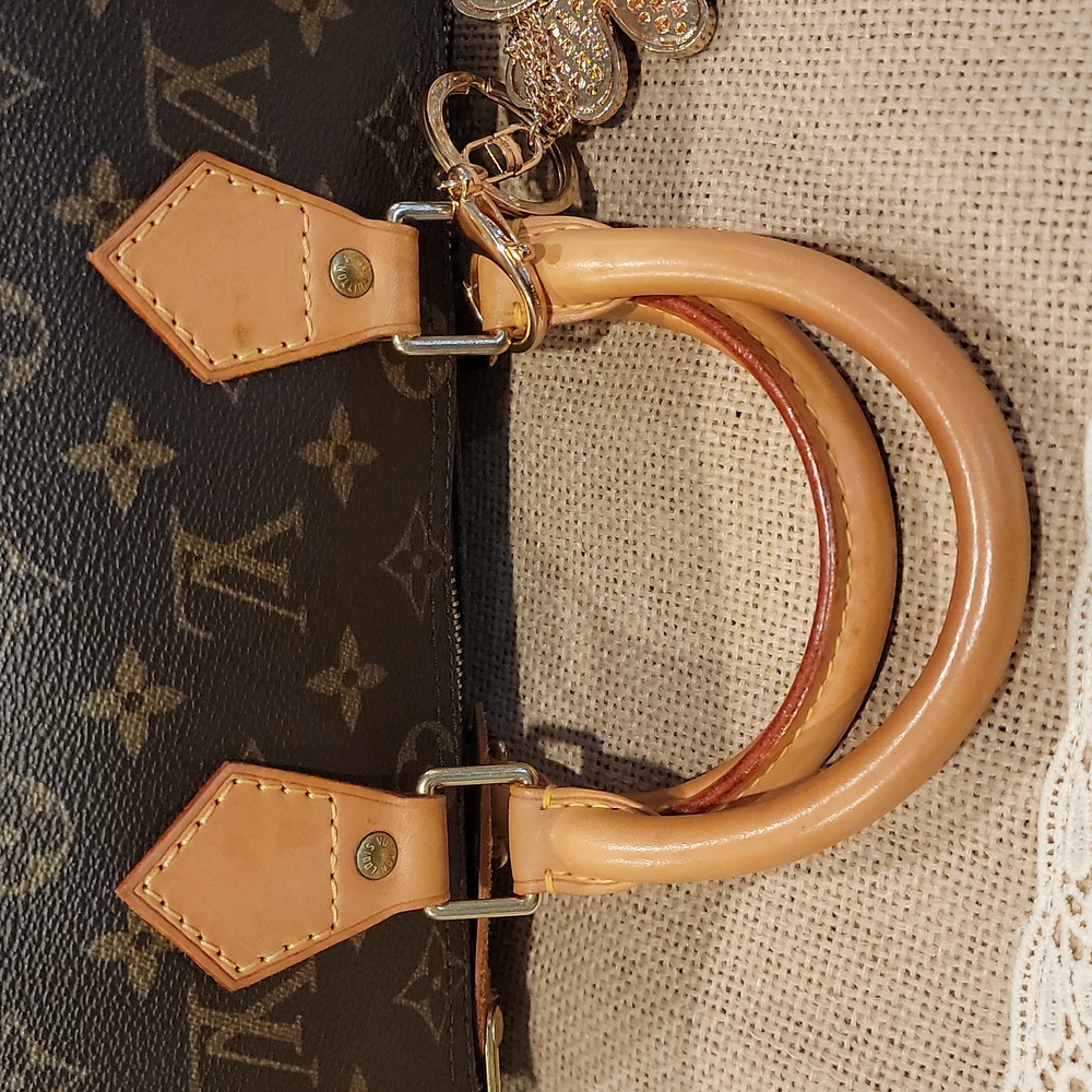🎉SOLD🎉 LIKE NEW Authentic Louis Vuitton Speedy 25 - Picture 6 of 12